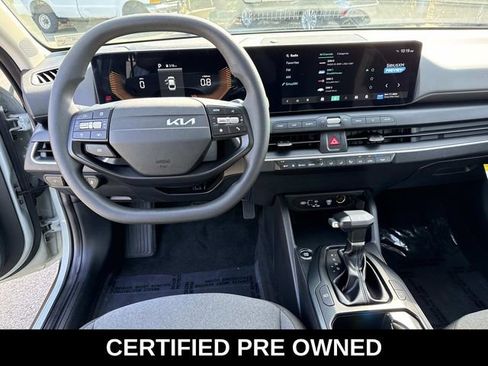 Used 2025 Kia K4 FWD image 17