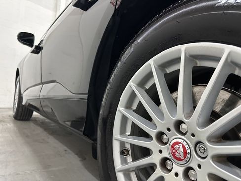 Used 2020 Jaguar I-PACE S image 19