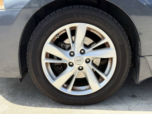 Used 2013 Nissan Altima 2.5 SV image 12