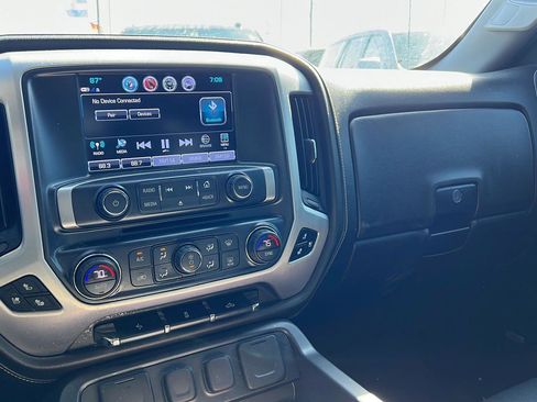 Used 2018 GMC Sierra 1500 SLT w/ SLT Premium Package RWD image 12
