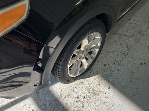 Used 2012 Ford Explorer Limited image 9