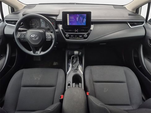 Used 2023 Toyota Corolla LE image 14