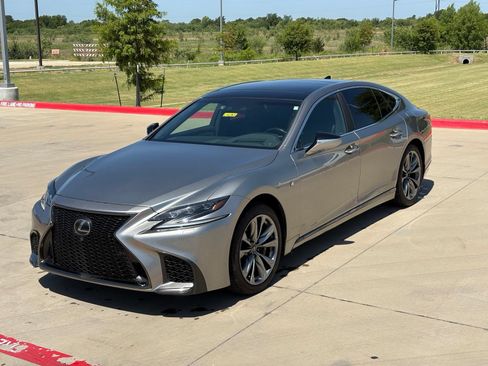 Used 2018 Lexus LS 500 F Sport w/ Performance Package RWD image 11