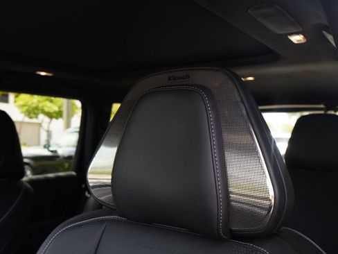 Used 2025 INFINITI QX80 Autograph w/ Autograph Exterior Package AWD/4WD image 6