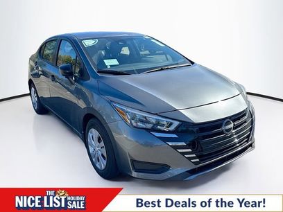New 2025 Nissan Versa S w/ Trunk Package