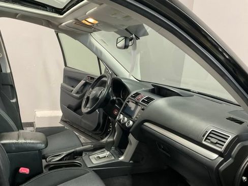 Used 2016 Subaru Forester 2.5i Premium w/ Popular Package #2 AWD/4WD image 24