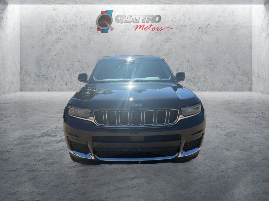 Used 2021 Jeep Grand Cherokee L Laredo w/ Luxury Tech Group I AWD/4WD image 9