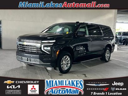 Used 2025 Chevrolet Suburban LT