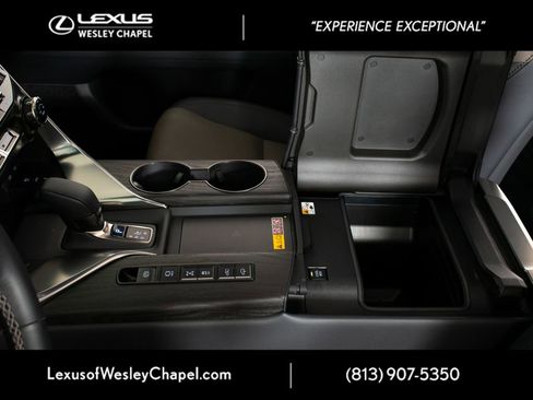 Used 2025 Lexus LX 700h Overtrail image 34