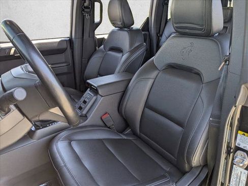 Certified 2025 Ford Bronco Badlands AWD/4WD image 16