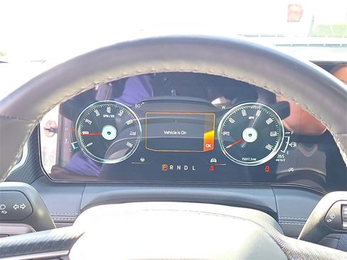 Used 2025 Ford Mustang Premium image 19