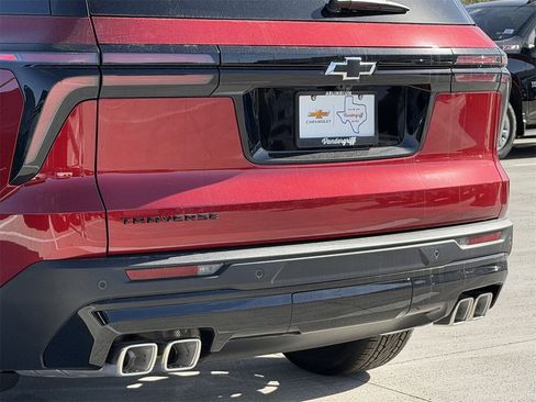 New 2026 Chevrolet Traverse LT w/ Enhanced Driving Package image 6