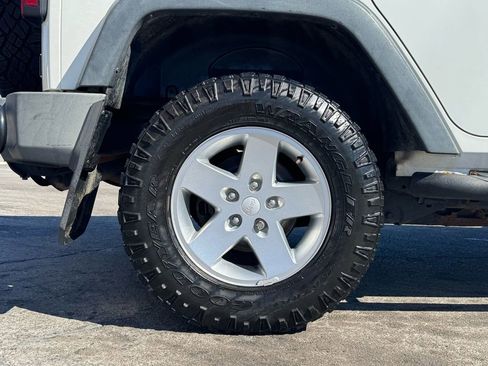 Used 2013 Jeep Wrangler Unlimited Sport image 32