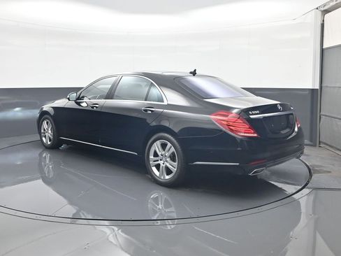 Used 2017 Mercedes-Benz S 550 4MATIC Sedan image 5