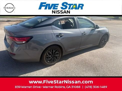 Used 2025 Nissan Sentra S FWD image 10