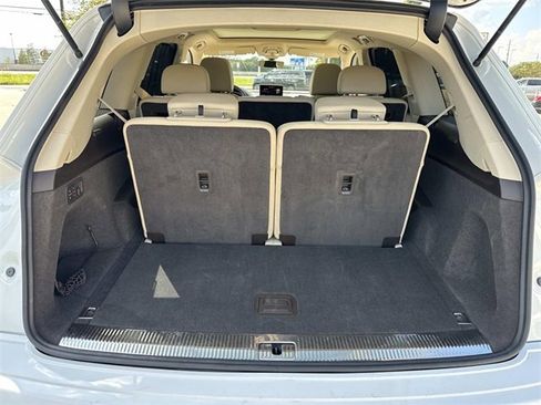 Used 2018 Audi Q7 3.0T Prestige w/ Prestige Package image 13