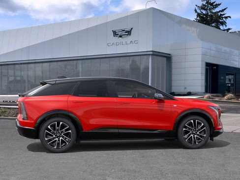 New 2026 Cadillac Optiq Sport 1 AWD/4WD image 6