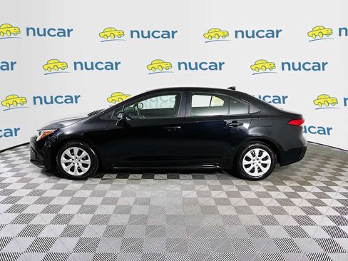 Used 2023 Toyota Corolla LE image 4
