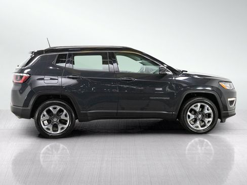 Used 2018 Jeep Compass Limited AWD/4WD image 6