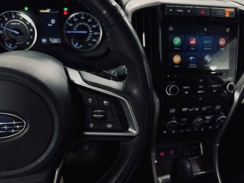 Used 2022 Subaru Ascent Touring image 33