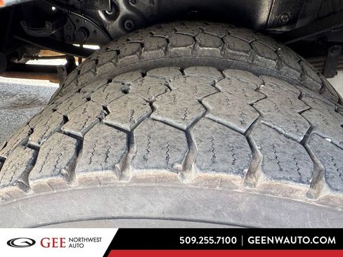 Used 2016 Ford F550 4x4 Crew Cab Super Duty image 25