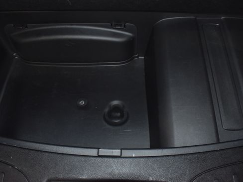 Used 2025 Dodge Durango R/T w/ Blacktop Package AWD/4WD image 17