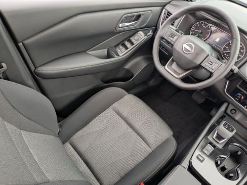 New 2026 Nissan Rogue SV FWD image 21