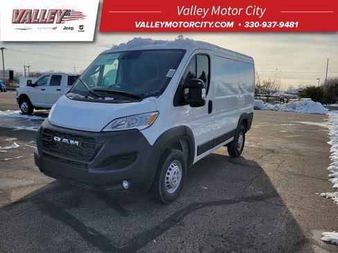 New 2025 RAM ProMaster 1500 w/ Convenience Group image 1