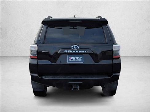 Used 2019 Toyota 4Runner SR5 image 6