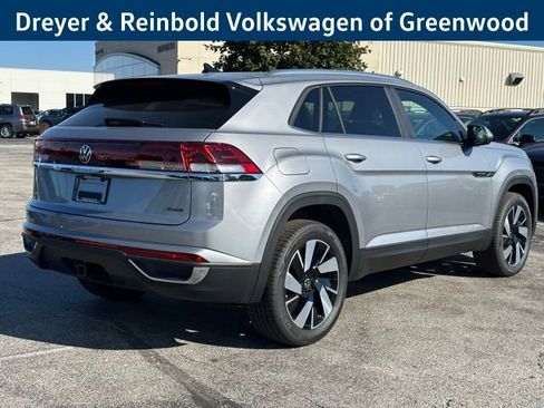 New 2026 Volkswagen Atlas Cross Sport SE image 7