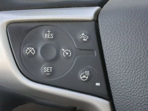 Used 2023 GMC Terrain SLT image 23