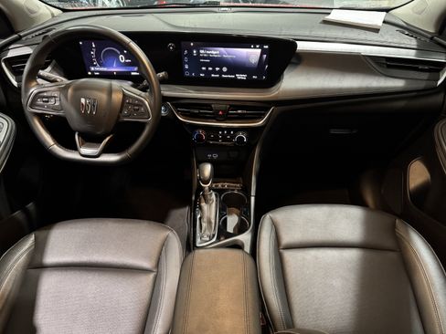 Used 2024 Buick Encore GX Sport Touring image 22