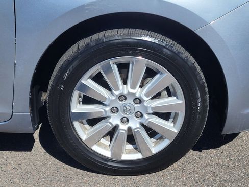 Used 2017 Toyota Sienna XLE w/ XLE Navigation Package image 8