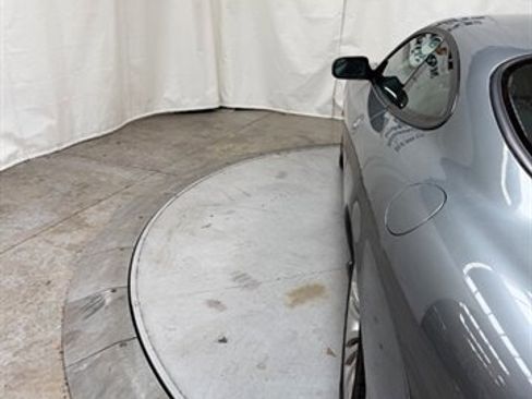 Used 2005 Jaguar XK8 Coupe RWD image 11