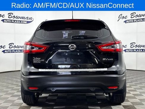 Used 2020 Nissan Rogue Sport SV image 7