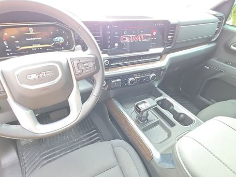 Used 2026 GMC Sierra 1500 Elevation w/ Preferred Package image 16