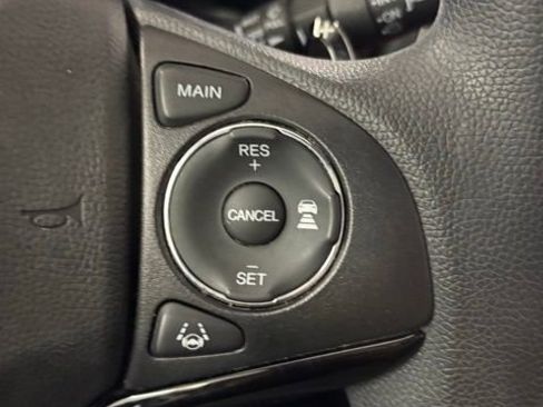 Used 2022 Honda HR-V EX image 18