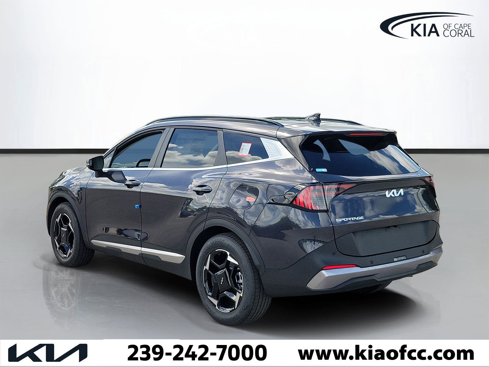 New 2027 Kia Sportage EX FWD image 4