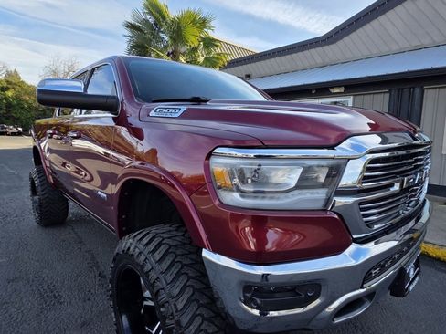 Used 2019 RAM 1500 Laramie image 7