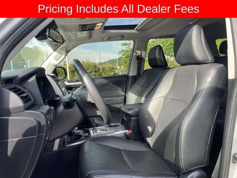 Used 2021 Toyota 4Runner Limited AWD/4WD image 21