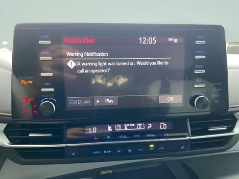 Used 2022 Toyota Sienna XSE w/ XSE Plus Package AWD/4WD image 25