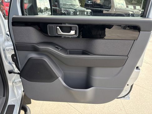 New 2026 INEOS Grenadier image 33