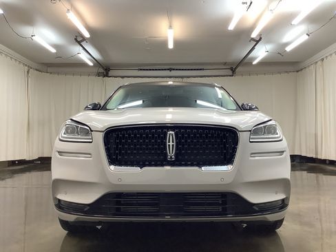 Used 2021 Lincoln Corsair Reserve w/ Equipment Group 201A AWD/4WD image 11