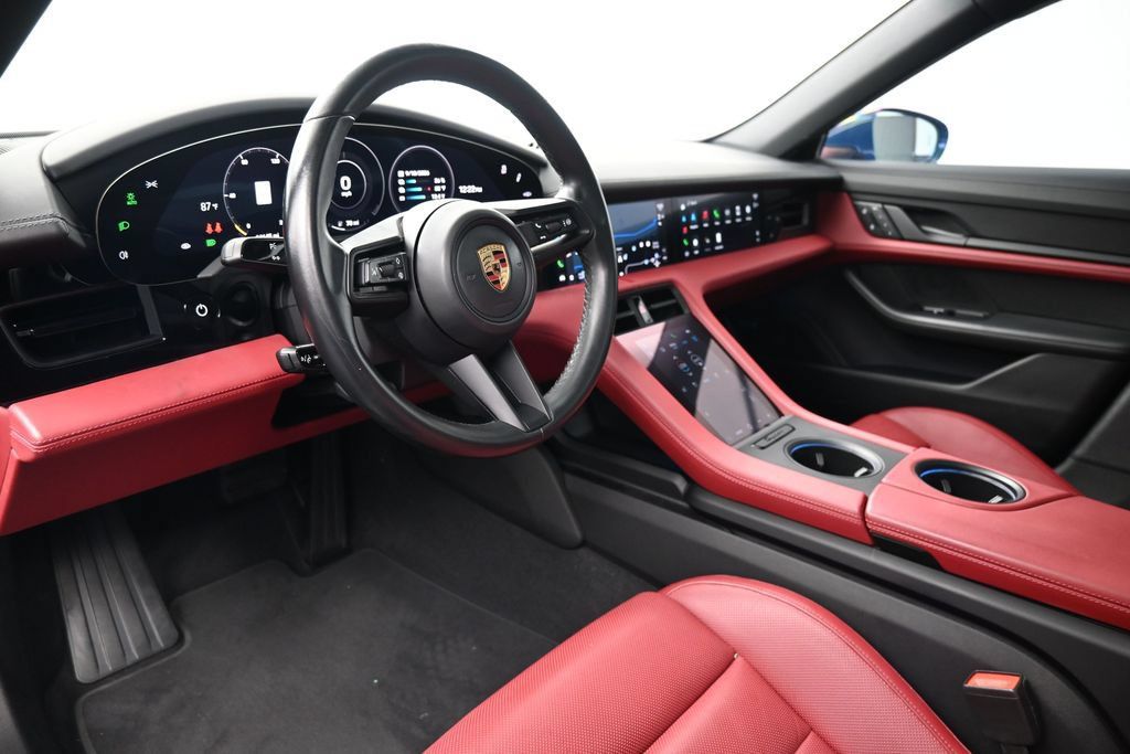 Certified 2023 Porsche Taycan 4S AWD/4WD image 4