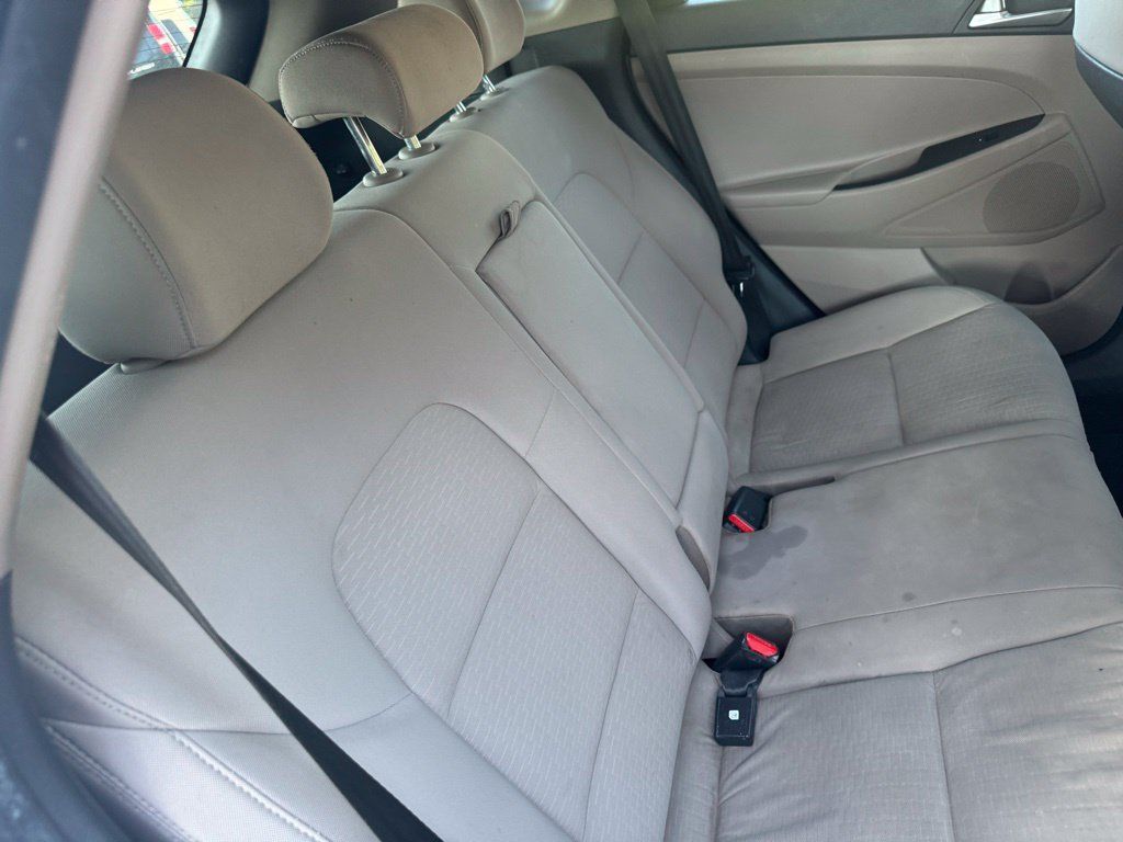 Used 2021 Hyundai Tucson SEL AWD/4WD image 9