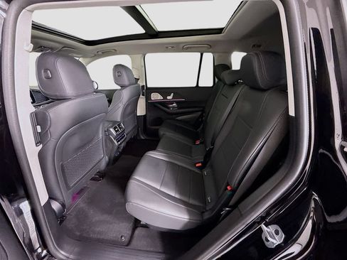 Certified 2026 Mercedes-Benz GLS 450 4MATIC image 22
