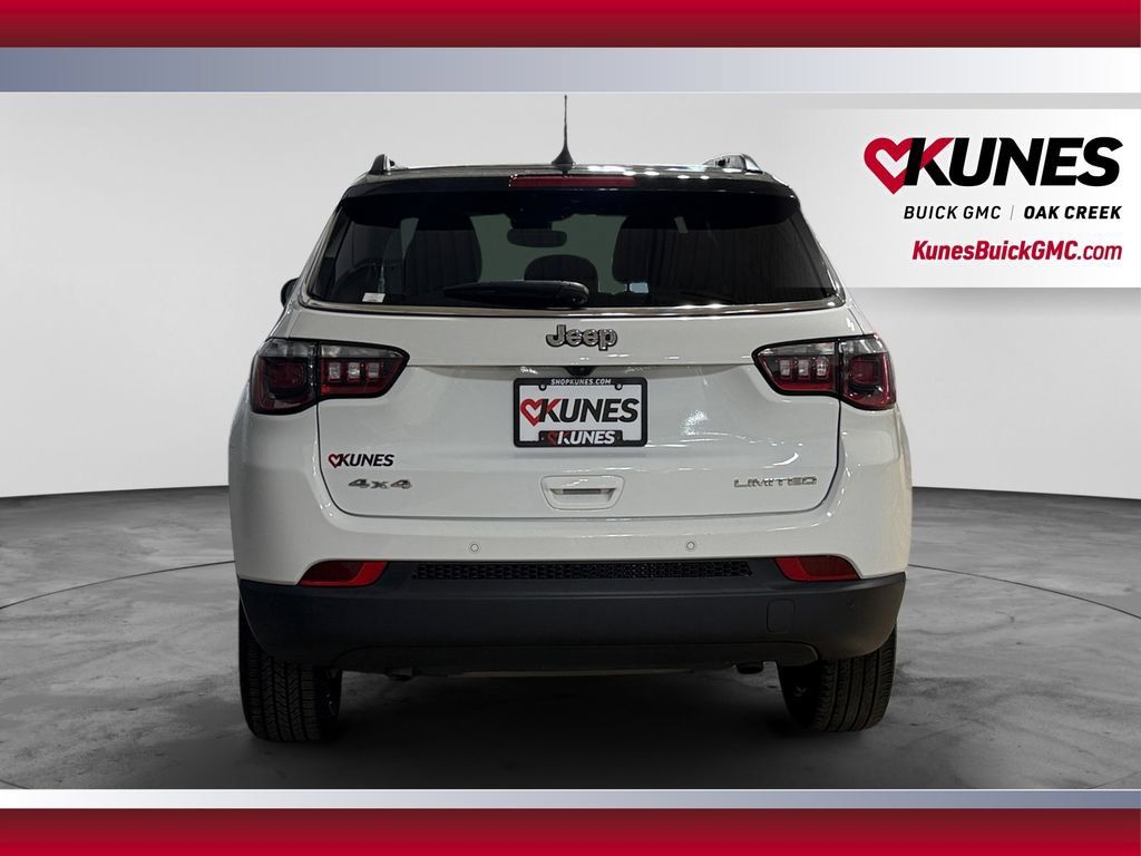 Used 2025 Jeep Compass Limited AWD/4WD image 9