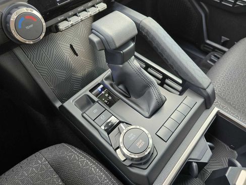 Certified 2025 Toyota 4Runner SR5 image 36