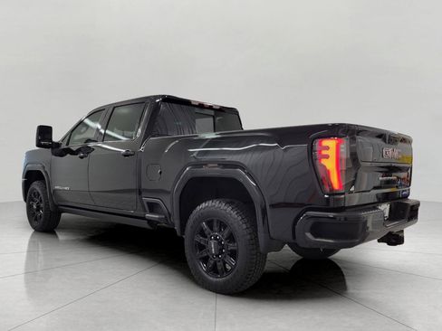 Used 2024 GMC Sierra 2500 AT4 w/ AT4 Premium Plus Package AWD/4WD image 23