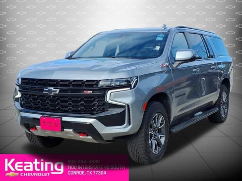 Used 2023 Chevrolet Suburban Z71 w/ Luxury Package AWD/4WD image 8
